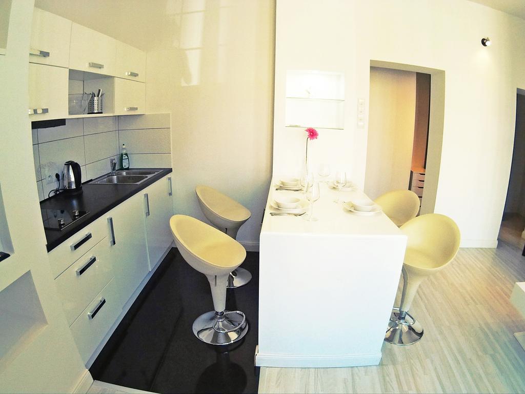 Apartament Przytulny Starowka Old Town Piwna Danzig Exterior foto